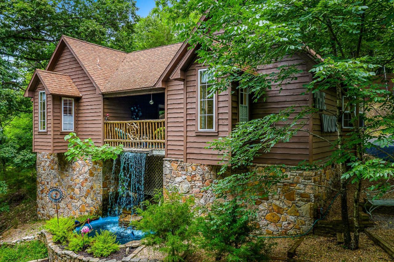 The Woods Cabins Юрика Спрингс Экстерьер фото